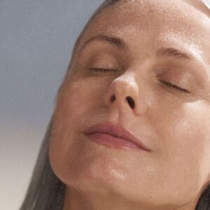 refreshing facial mist 05 05 26